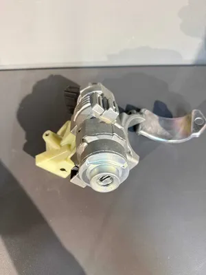 Kia avtomobili uchun Kalit Zamok 1