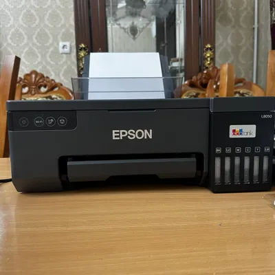 Продаётся цветной принтер Epson L8050