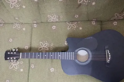 gitara 6 ta strunali