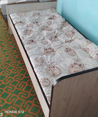 Детская кровать с матрасом 3