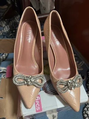 tufli ayollar uchun 37 razmer poshnali 1