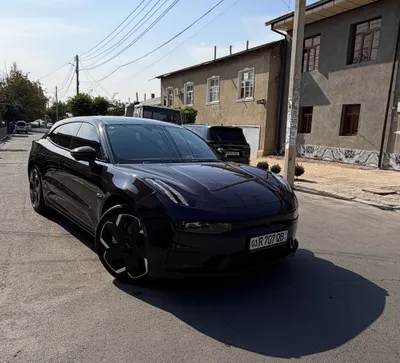 ZEEKR 001 sport 1