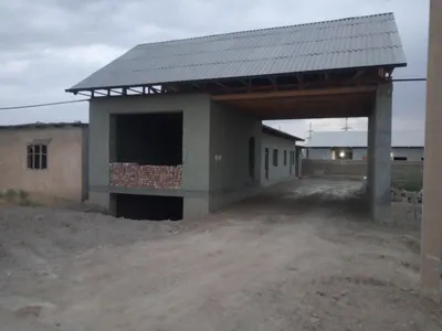 Продаётся двор 6 соток, совхоз Фарход 1