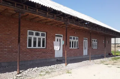 Продается 4 комнатный ДОМ в Ахангаране 1