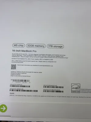 Macbook Pro 14 M5 32Ram