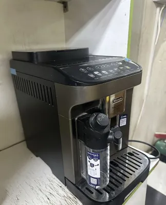 Кофемашина «DeLonghi MAGNIFICA EVO» 1
