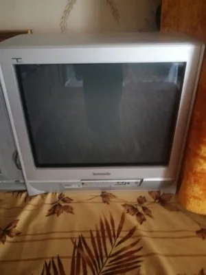 Televizor sotiladi. 1
