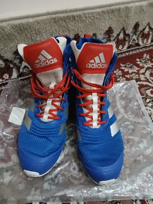 Adidas boks oyoq kiyimi 1