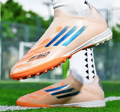 Adidas F-50 turf futbol oyoq kiyimi