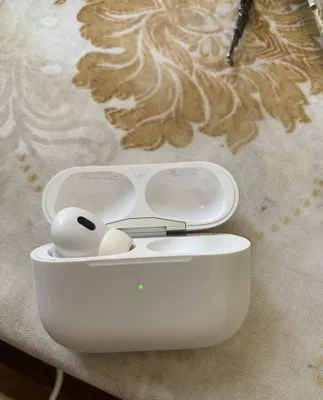 Airpods pro 2 lighting original 1