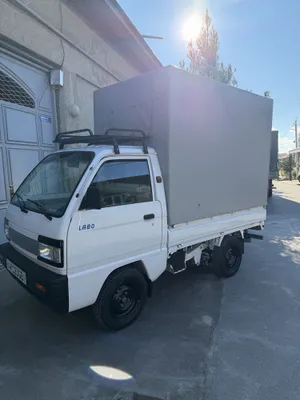 Labo sotiladi srochna tayor naxadu iwi yoq xolati zor ogʻir yuk tashim 1