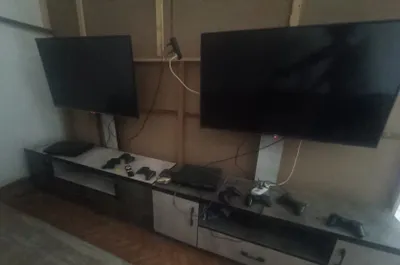 Plesteshin 3 bor 2 ta hohlovchilarga telvizoriham bor