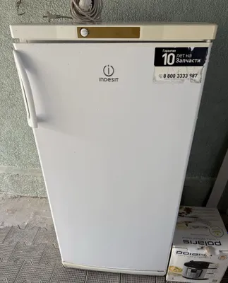 Продаётся холодильник Indesit 1