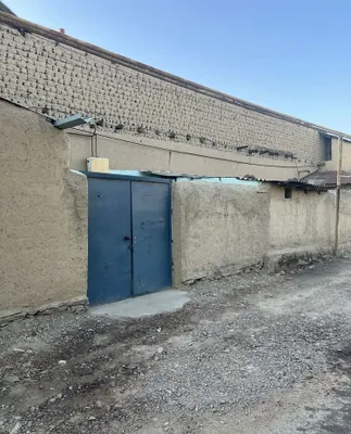 Uy sotiladi manzil obod mahalla kutarma masjidni orqa tomonida srochni 1