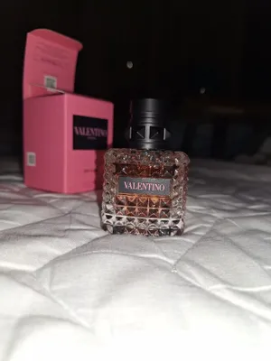 Yangi Valentino atiri 1