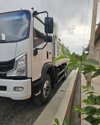 Samasval sinotruk yili 2025 Dekabr Hali bolon yechilmagan8000km yurgan 1