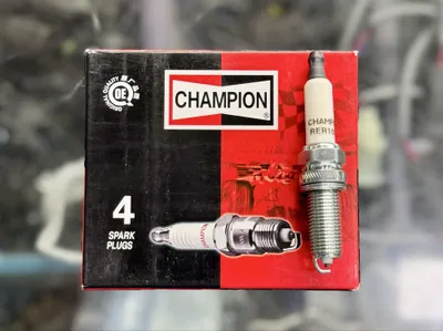 Свеча зажигания Monza 1.5 Champion, оригинал