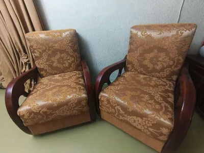 Ishlatilgan divan va 2 ta kreslo sotiladi 1