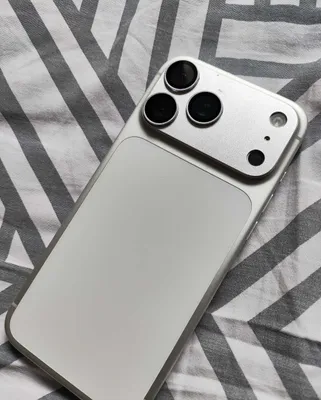 iPhone 17 pro max 1
