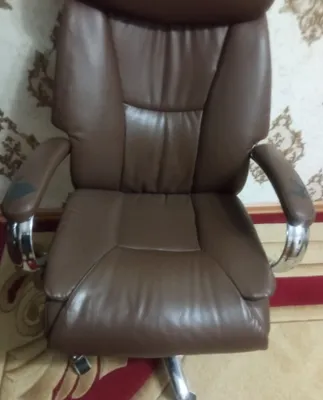 Rahbar kreslosi 1