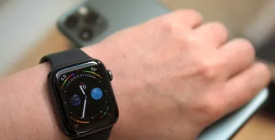 Apple Watch 5 (оригинал) 1