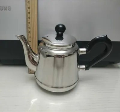 Винтаж. Мельхиоровый чайник. 1