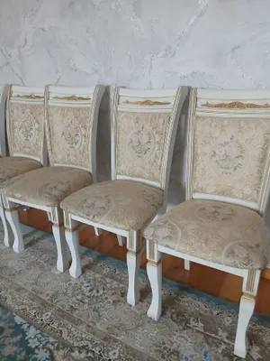 Стулья для гостиной