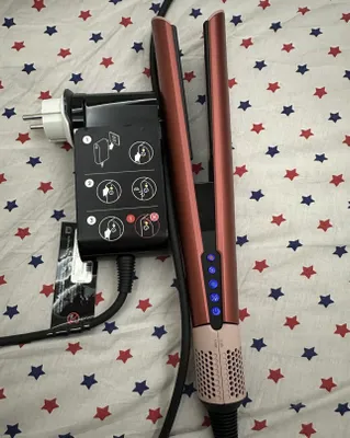 Фен-выпрямитель Dyson 1