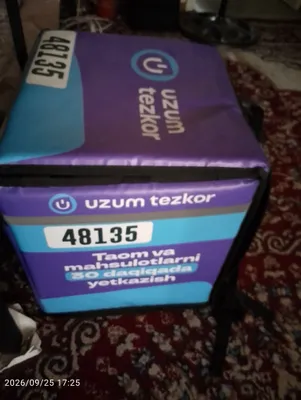 uzum kompaniyasi maxsus sumkasi sotiladi