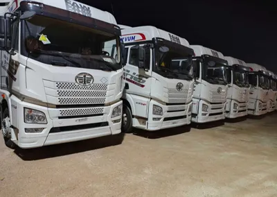 В продаже! Седельный тягач FAW JH6 4x2 CNG (на метане) 1