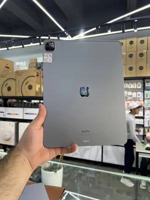 iPad Pro 12.9 M2 1