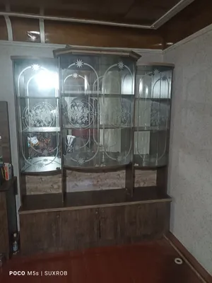 горка стенка сотилади 1.800.000