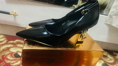 Tufli YSL 40 razmerli umuman kiyilmagan yangi