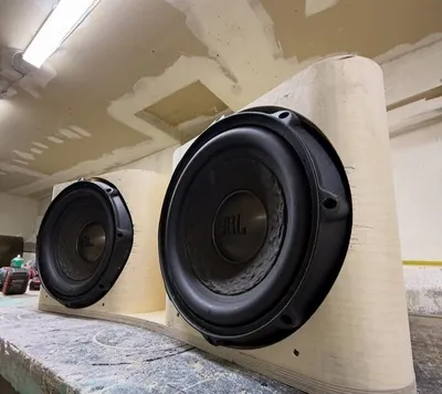 Усилитель для сабвуфера JBL 1