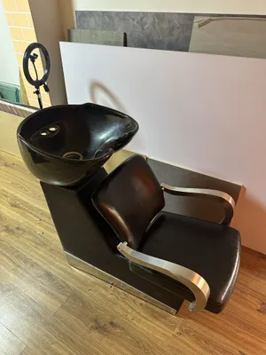 Salon uchun kreslo, yuvish moslamasi 1