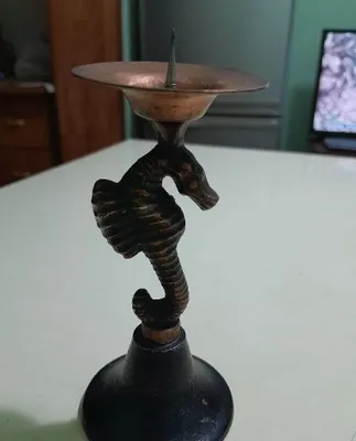 Подсвечник " Морской конёк ". 1