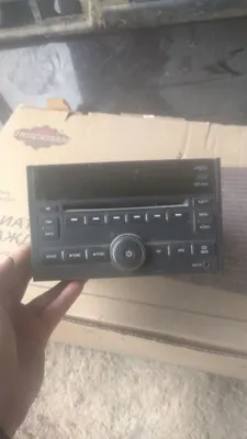 Магнитофон с диском и AUX 1