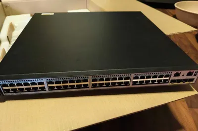 Huawei S5730-60C-PWH-HI PoE kommutatori, 48 port + 1150 Vt quvvat bloki 1