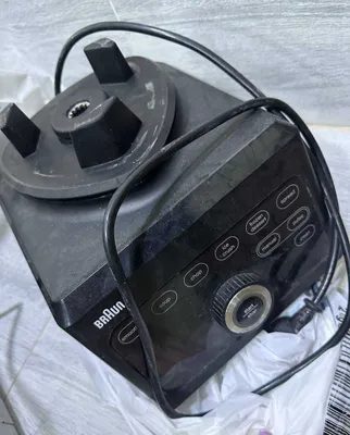 Блендер измельчитель Braun 1