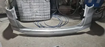 Hyundai creta orqa bamper yuqori qismi rad. yorilgan joyi bor 1