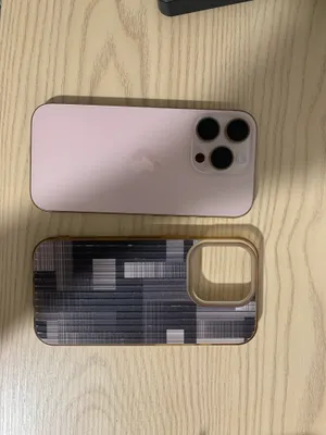 iPhone 16 Pro 1