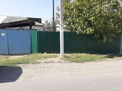 Barcha sharoitlarga ega kottej sotiladi