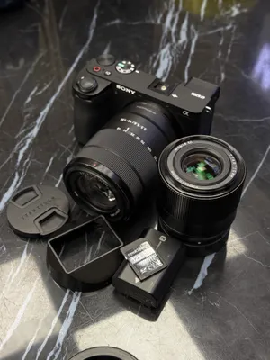 Sony A6700 4K 18-135mm +56mm f1,8 kamera 4K 120fps 1