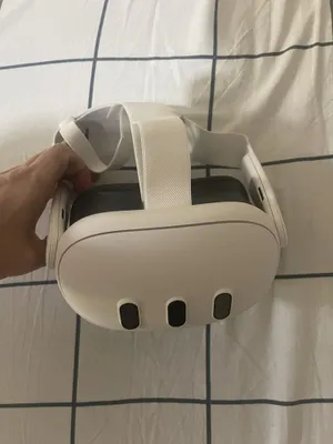 Meta Quest 3 VR shlemi 1