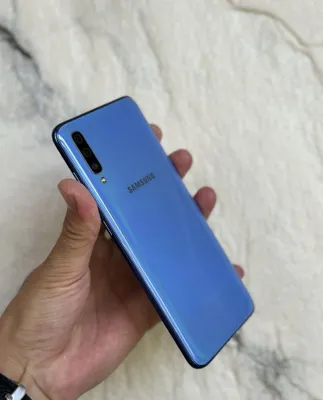 Samsung Galaxy A70 1