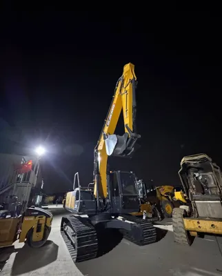 Xcmg XE215D sotiladi 1