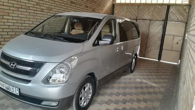 Hyundai H-1 (Grand Starex) 1
