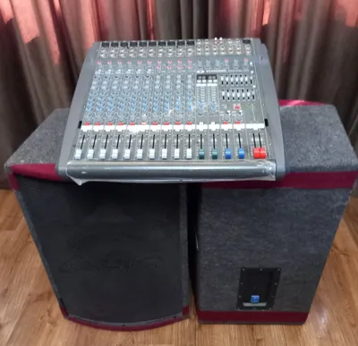 Активный микшер Dynacord Powermate 1000 и колонки 15 дюймов.