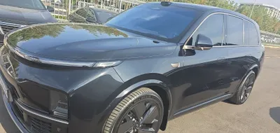 LI 9 Ultra, рестайлинг. Срочно!