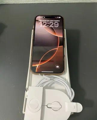 iPhone 16 Pro Desert Titanium 128GB | Batareya 90% | Ideal holatda 1